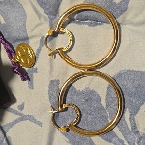 Simone L Smith Hoops